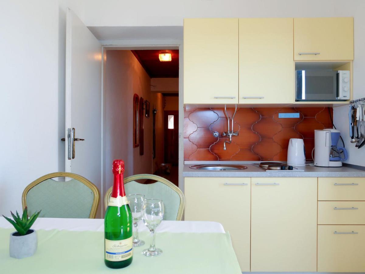 Barbat na Rabu Apartment Ana - Rab166 By Interhome מראה חיצוני תמונה